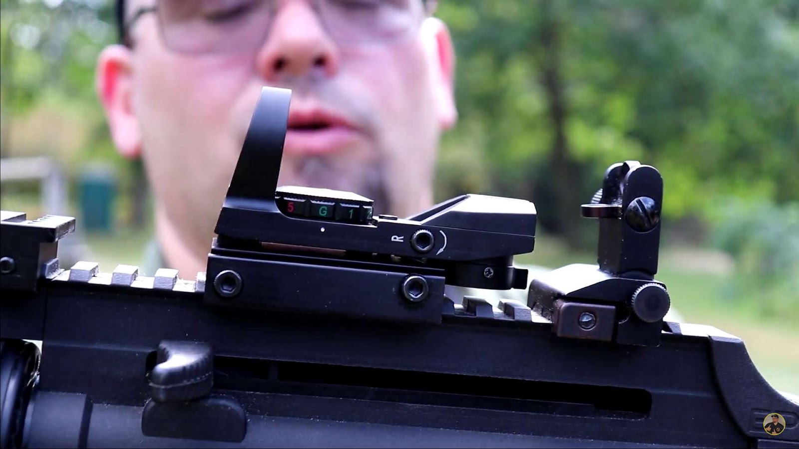 Exploring the Excellence of the Feyachi Reflex Optic